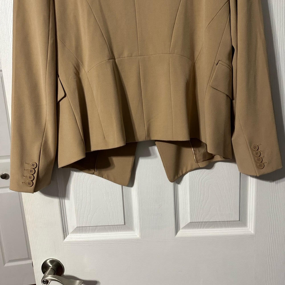 New York & Company Tan Blazer - Picture 11 of 16